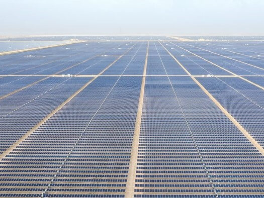 Топ-10 крупнейших солнечных электростанций в мире 2024